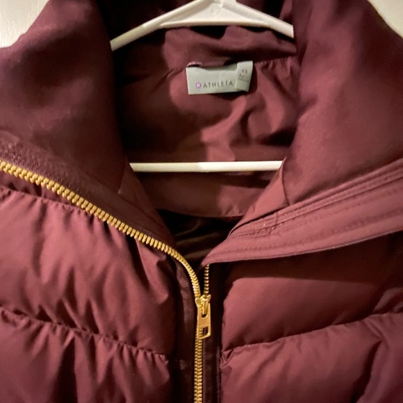 Athleta responsible down CYA vest X-small like new - Picture 5 of 8
